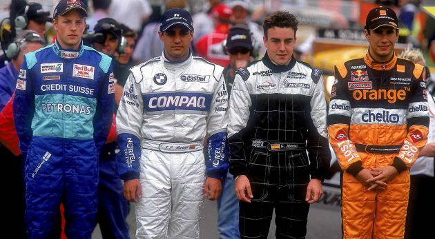 Los debutantes en el Mundial 2011: Raikkonen (Sauber), Montoya (Williams), Alonso (Minardi) y Bernoldi (Arrows). Los debutantes en el Mundial 2011: Raikkonen (Sauber), Montoya (Williams), Alonso (Minardi) y Bernoldi (Arrows).