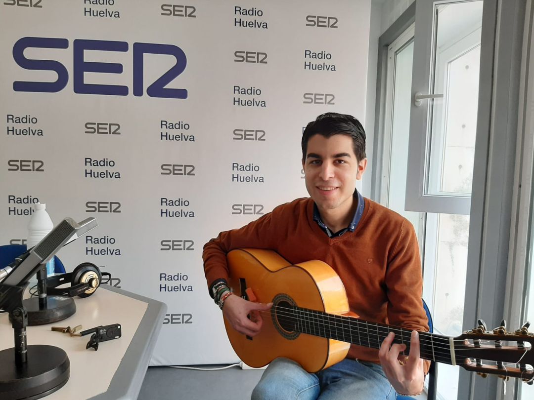 Sergio López, guitarra flamenca. Zalamea La Real (Huelva) Sergio López, guitarra flamenca. Zalamea La Real (Huelva)