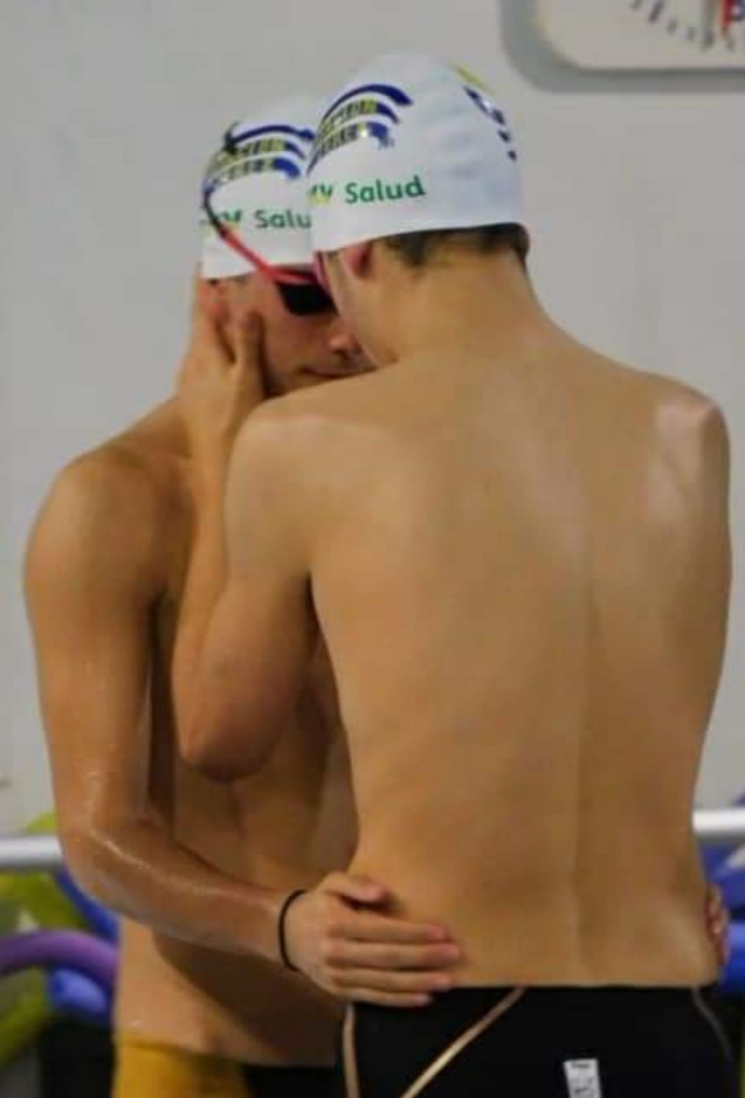 Dos de los nadadores del CN Jerez durante el campeonato Dos de los nadadores del CN Jerez durante el campeonato