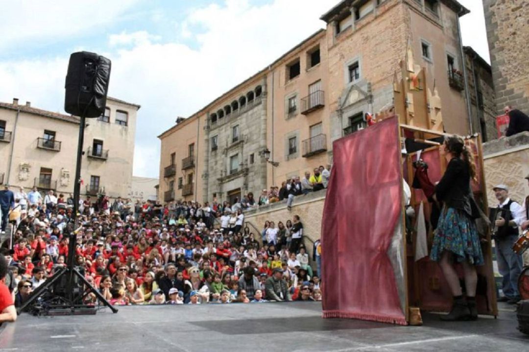 Festival Titirimundi Festival Titirimundi