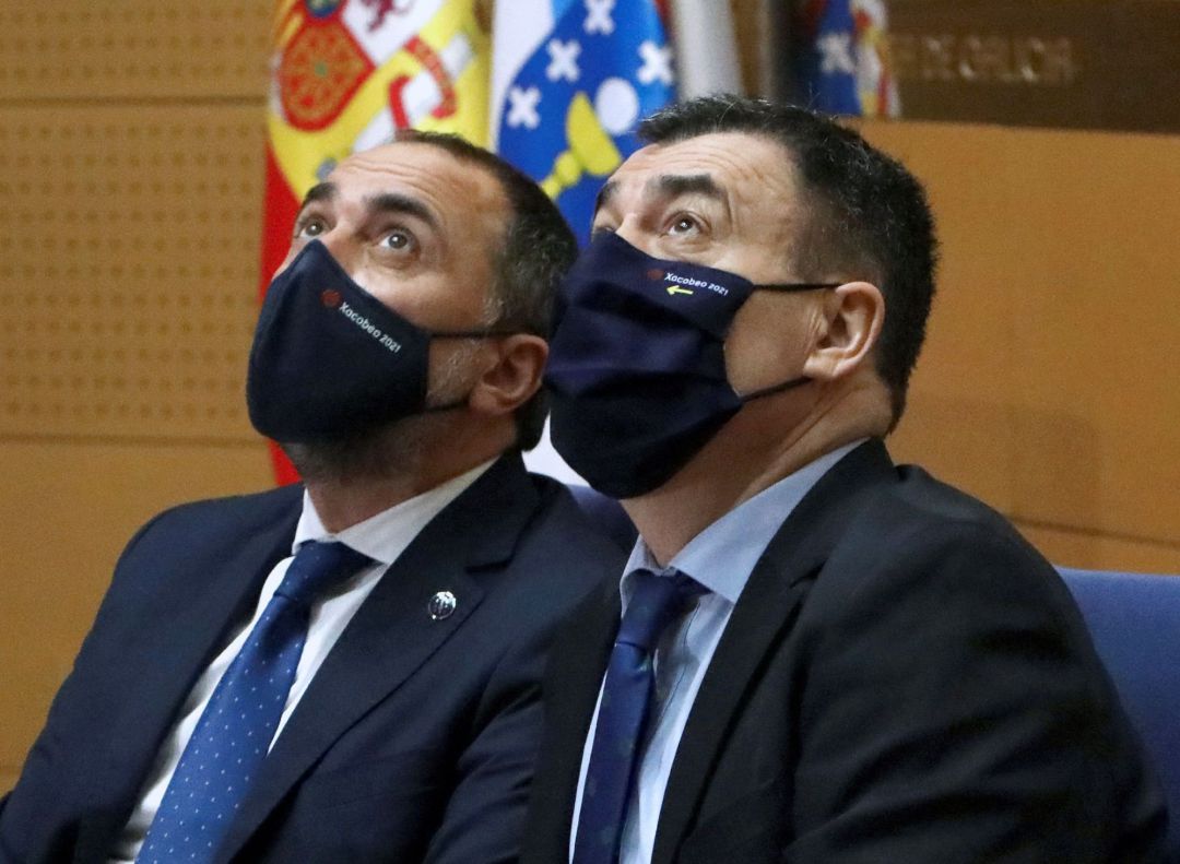 Román Rodríguez con el conselleiro de Sanidade Román Rodríguez con el conselleiro de Sanidade