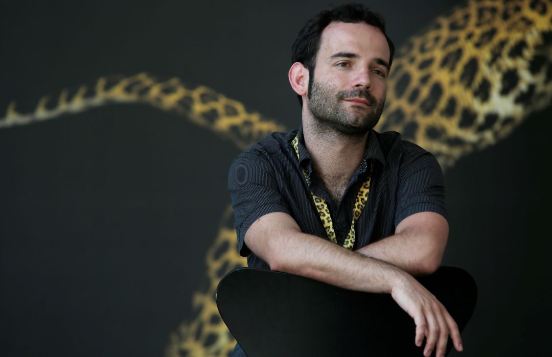 Luis López Carrasco, director del documental 'El año del descubrimiento' y profesor ayudante de la Facultad de Comunicación de Cuenca. Luis López Carrasco, director del documental 'El año del descubrimiento' y profesor ayudante de la Facultad de Comunicación de Cuenca.