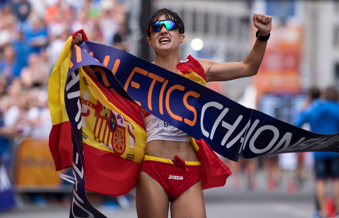 María Pérez celebra su Campeonato de Europa en marcha María Pérez celebra su Campeonato de Europa en marcha