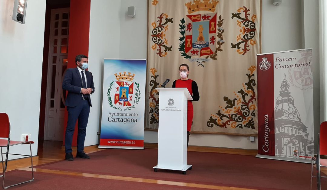 Comparecencia de la alcaldesa de Cartagena, Ana Belén Castejón, y el consejero de Medio Ambiente, Antonio Luengo Comparecencia de la alcaldesa de Cartagena, Ana Belén Castejón, y el consejero de Medio Ambiente, Antonio Luengo