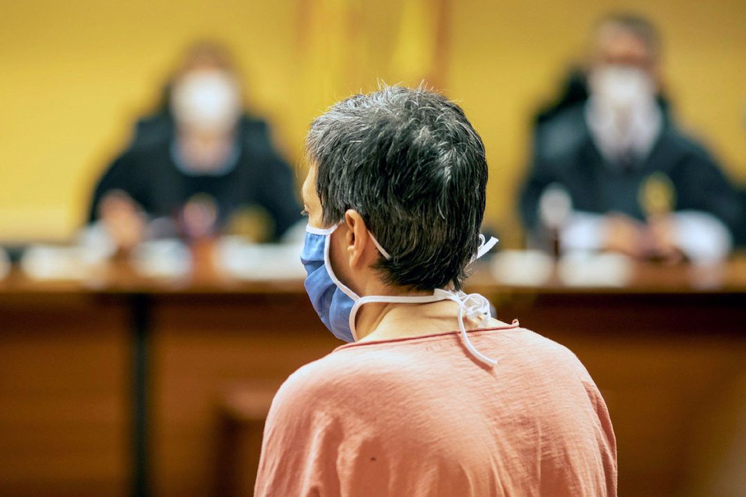 La veïna de Girona durant el judici La veïna de Girona durant el judici