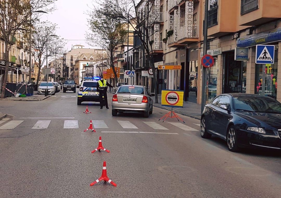 Control de la Policía Local en Úbeda Control de la Policía Local en Úbeda
