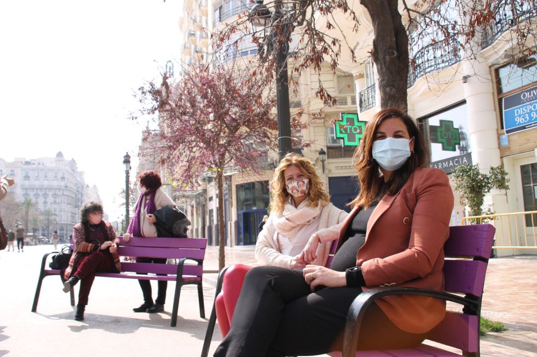 Sandra Gómez, vicealcaldesa de València, y Consuelo Álvarez, presidenta de la Asociación Alanna Sandra Gómez, vicealcaldesa de València, y Consuelo Álvarez, presidenta de la Asociación Alanna