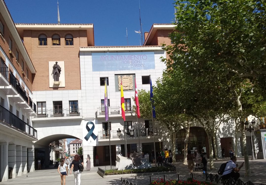 Ayuntamiento de Torrejón de Ardoz. Ayuntamiento de Torrejón de Ardoz.