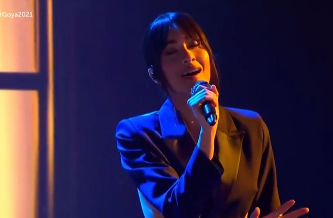 Aitana, durante su actuación Aitana, durante su actuación