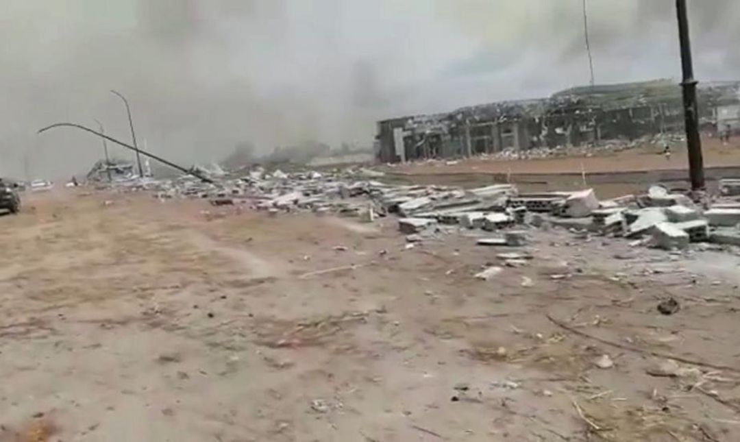 Registradas una serie de explosiones de gran potencia en Bata, centro económico de Guinea Ecuatorial Registradas una serie de explosiones de gran potencia en Bata, centro económico de Guinea Ecuatorial