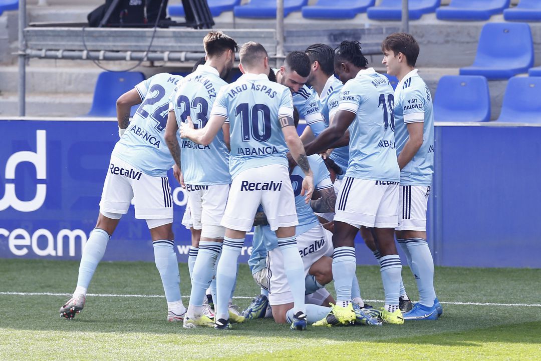El Celta celebrando el gol de Hugo Mallo El Celta celebrando el gol de Hugo Mallo