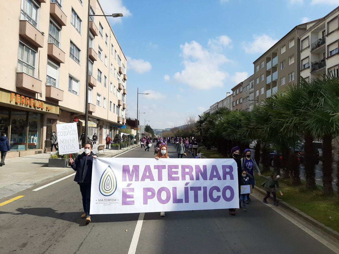 Parte de la manifestación del 8M en Santiago Parte de la manifestación del 8M en Santiago