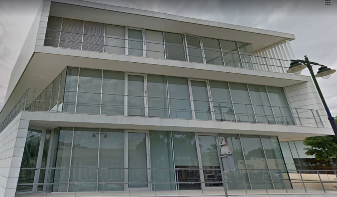 L'edifici del labora a Ontinyent L'edifici del labora a Ontinyent