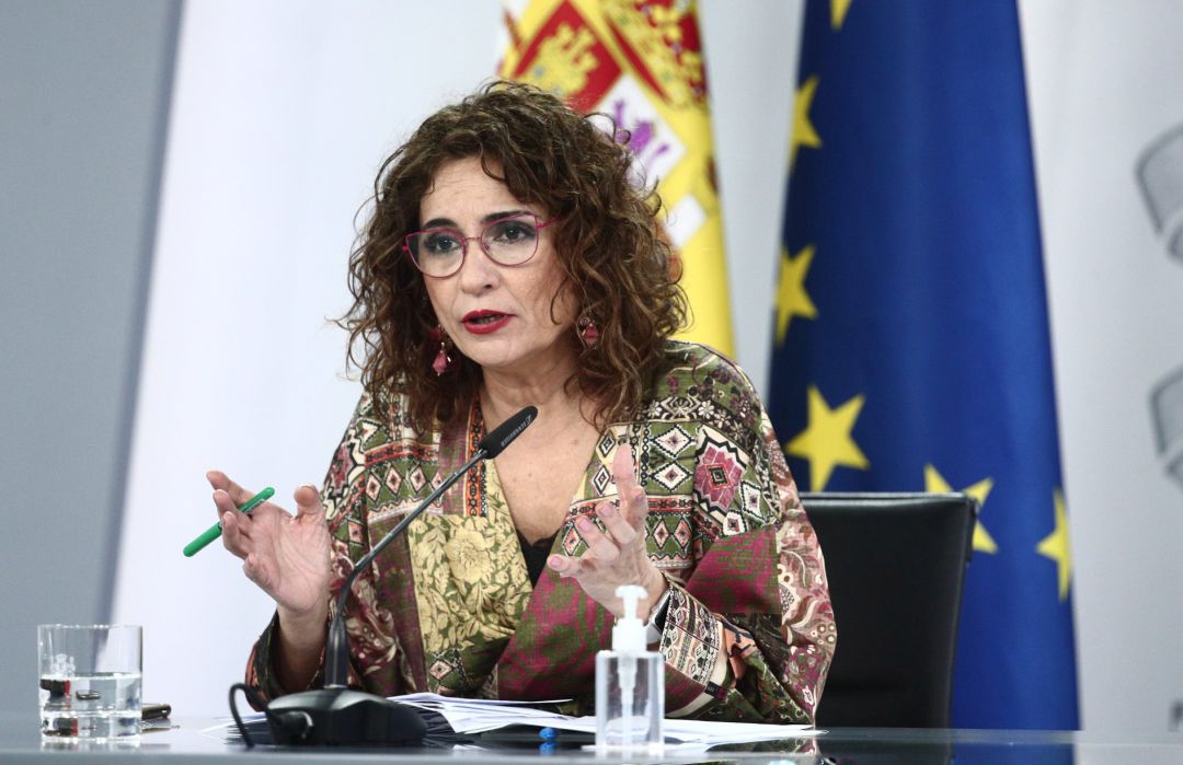 La ministra de Hacienda y portavoz del Gobierno, María Jesús Montero, durante una rueda de prensa posterior al Consejo de Ministros. La ministra de Hacienda y portavoz del Gobierno, María Jesús Montero, durante una rueda de prensa posterior al Consejo de Ministros.
