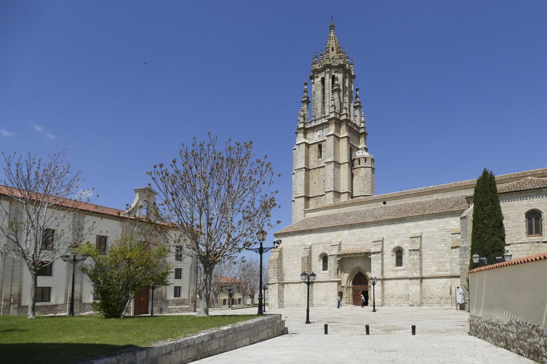 La Junta adjudica por más de 229.000 euros las obras de restauración de la linterna de la Colegiata de San Miguel en Ampudia La Junta adjudica por más de 229.000 euros las obras de restauración de la linterna de la Colegiata de San Miguel en Ampudia