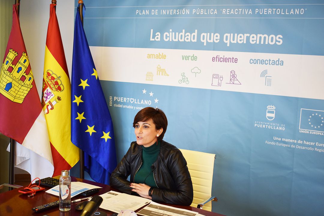 Isabel Rodríguez, compareciendo en las jornadas "Reactiva Puertollano" Isabel Rodríguez, compareciendo en las jornadas "Reactiva Puertollano"