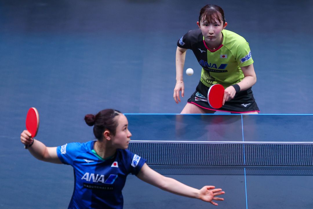 Las japonesas Hina Hayata y Mina Ito durante la final femenina del Mundial de Tenis de Mesa de Doha (Qatar) el pasado 6 de marzo Las japonesas Hina Hayata y Mina Ito durante la final femenina del Mundial de Tenis de Mesa de Doha (Qatar) el pasado 6 de marzo