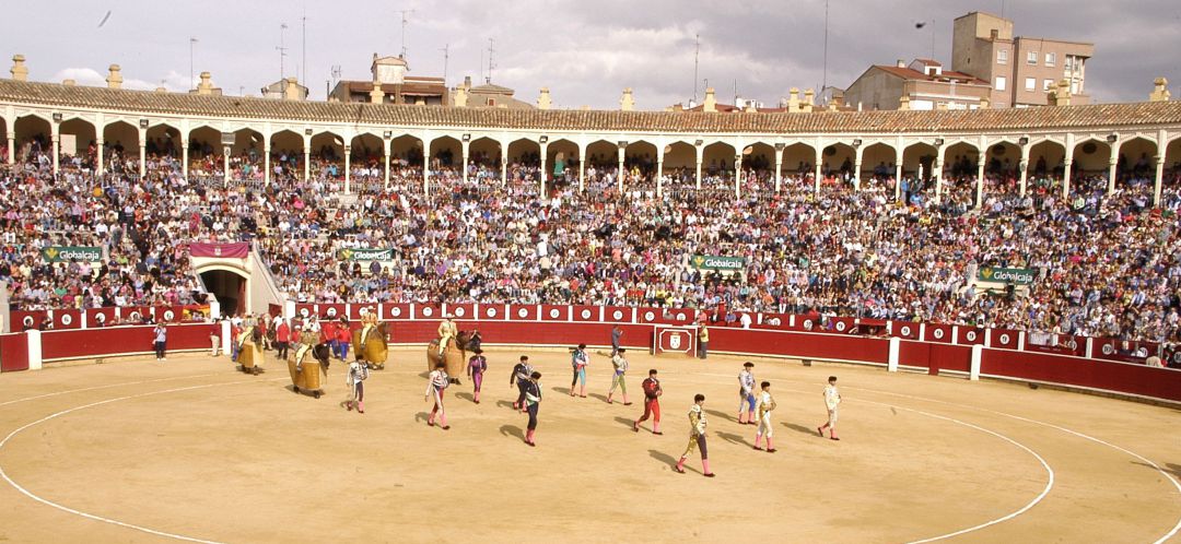 Imagen de archivo de un festejo en la plaza de toros de Albacete Imagen de archivo de un festejo en la plaza de toros de Albacete