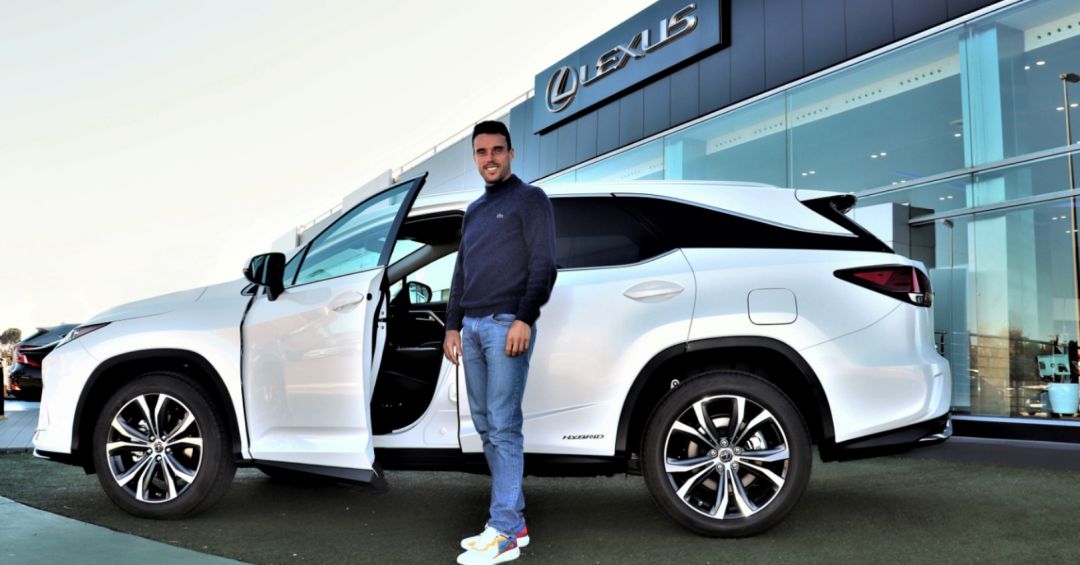Colaboración entre Roberto Bautista y Lexus Colaboración entre Roberto Bautista y Lexus