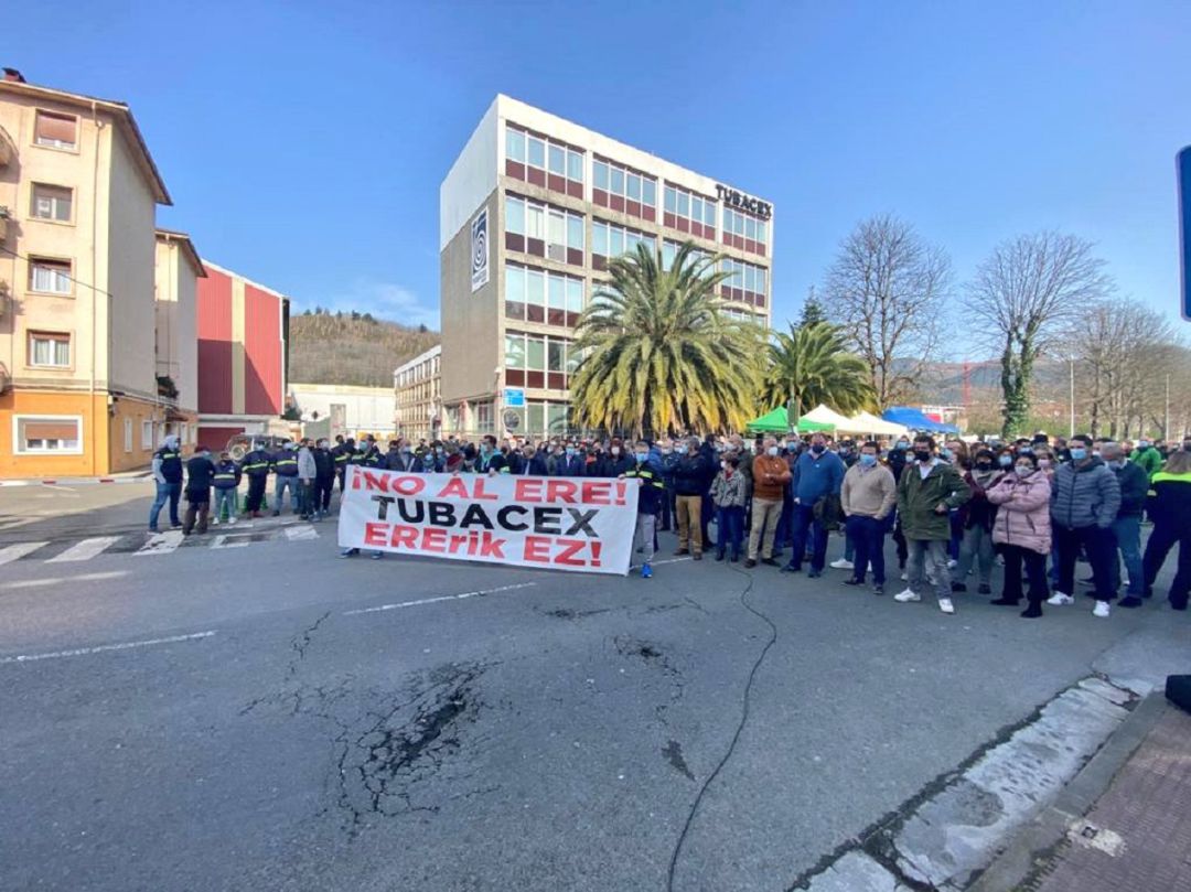 Concentración contra el ERE en Tubacex Concentración contra el ERE en Tubacex
