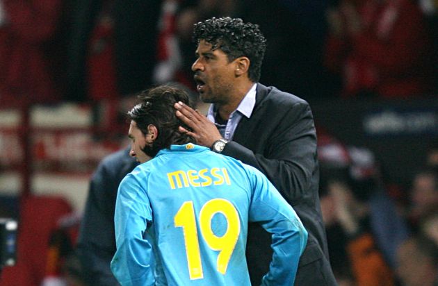 Frank Rijkaard junto a Leo Messi Frank Rijkaard junto a Leo Messi