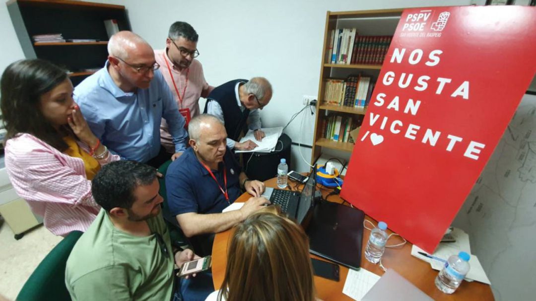 Imagen de archivo de la agrupación municipal socialista tras las elecciones de 2019 Imagen de archivo de la agrupación municipal socialista tras las elecciones de 2019