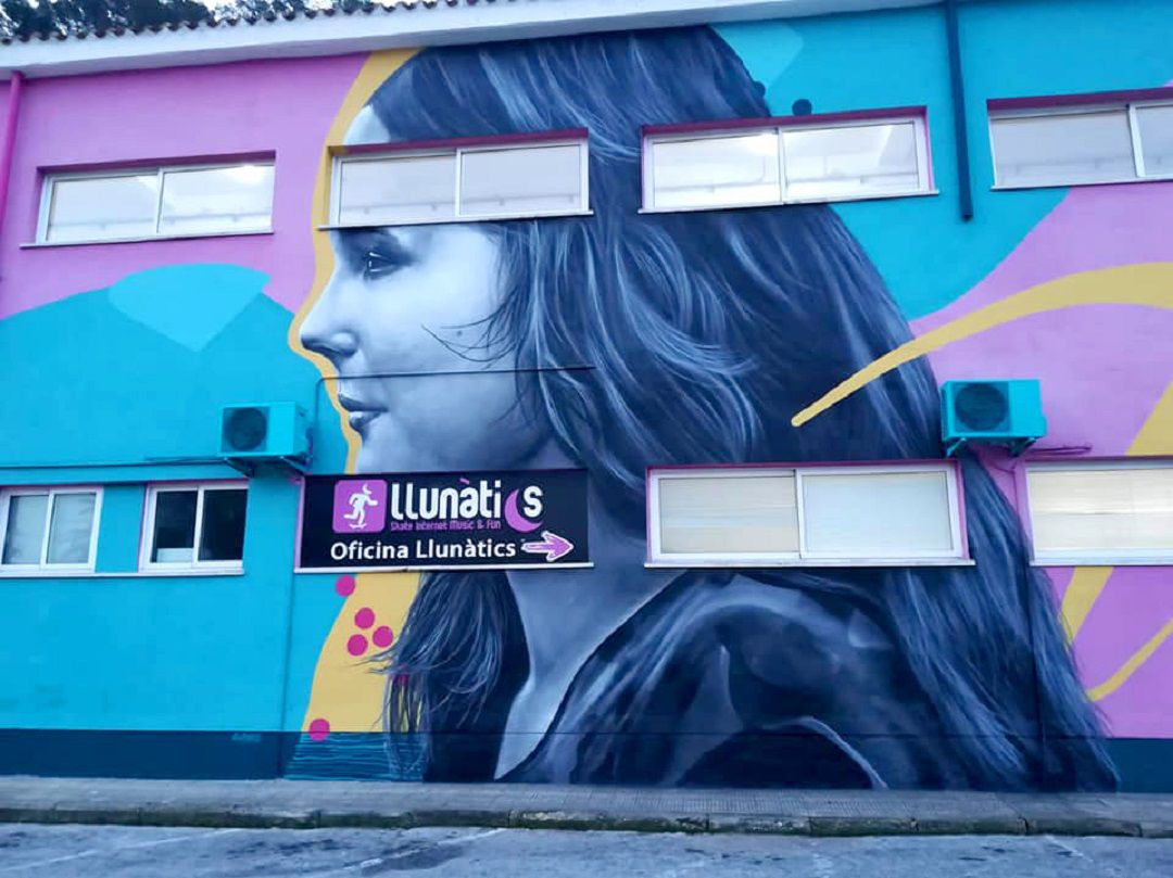 Edificio de Juventud, donde se realizará la vacunación del personal de los centros educativos. Edificio de Juventud, donde se realizará la vacunación del personal de los centros educativos.