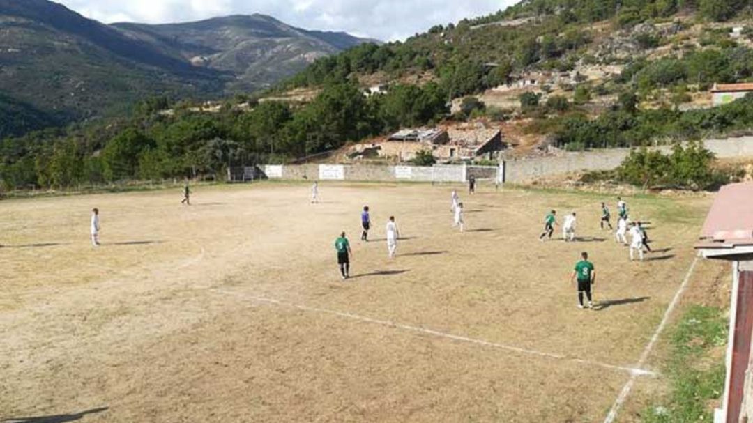 Campo de Fútbol en Pedro Bernardo Campo de Fútbol en Pedro Bernardo