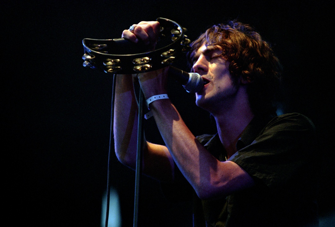 Richard Ashcroft, cantante de The Verve, durante una actuación en un festival holandes en 1998. Richard Ashcroft, cantante de The Verve, durante una actuación en un festival holandes en 1998.