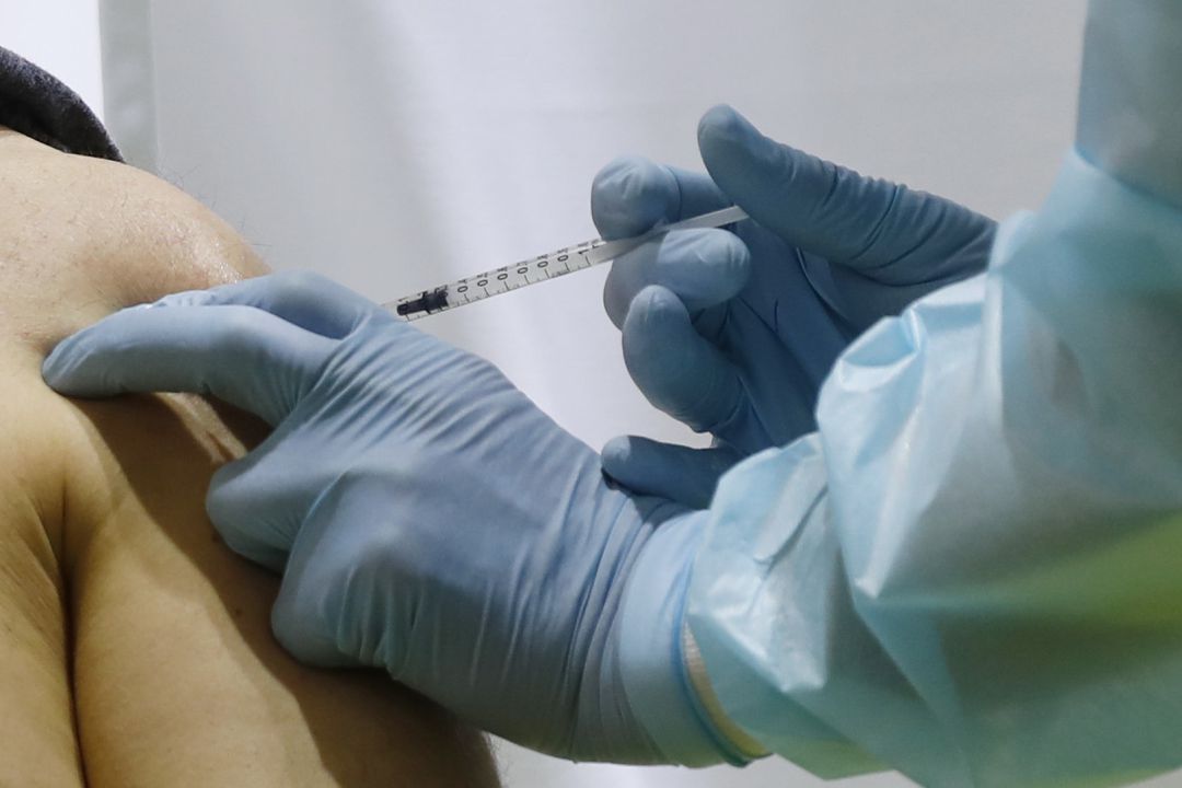 Vacunación con una dosis de AstraZeneca Vacunación con una dosis de AstraZeneca