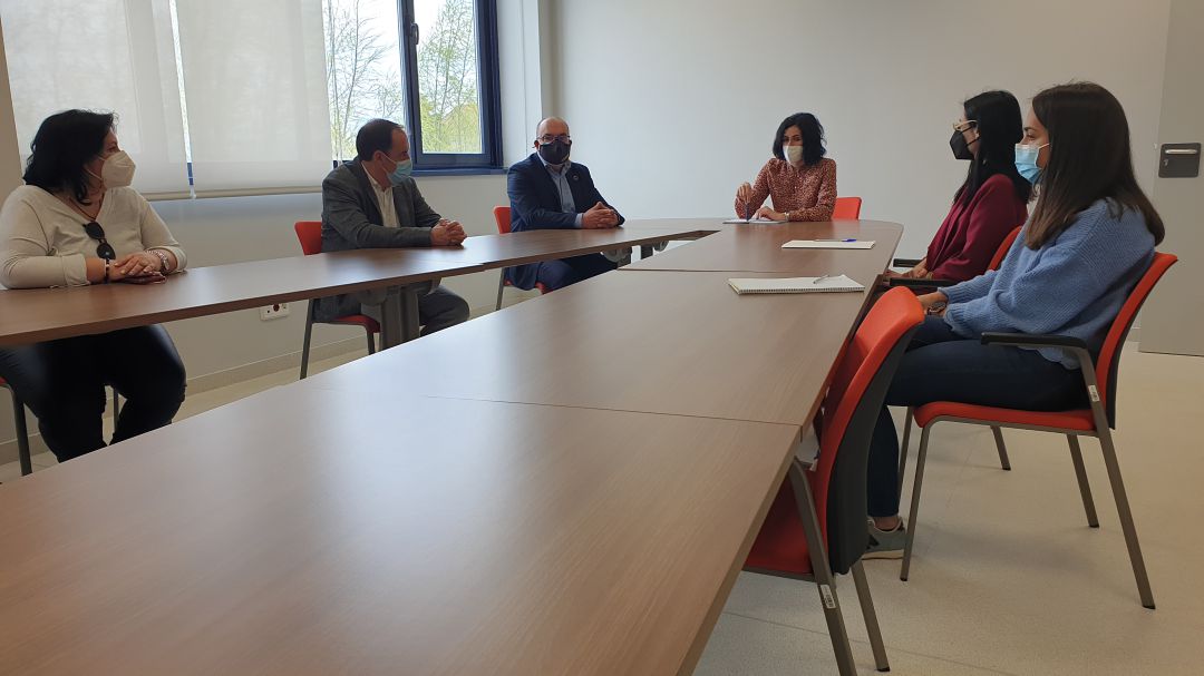 Reunión en el Centro de Referencia Estatal Reunión en el Centro de Referencia Estatal