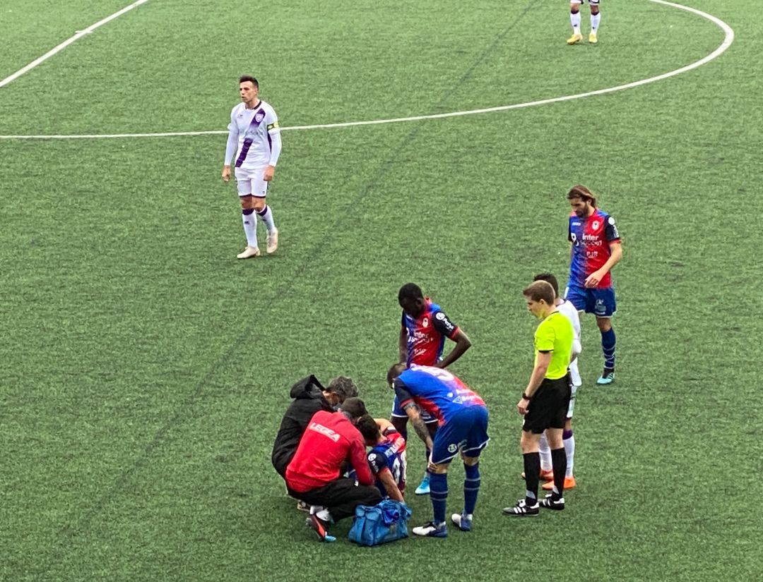 El Numancia no supo asegurar la victoria en Langreo. El Numancia no supo asegurar la victoria en Langreo.