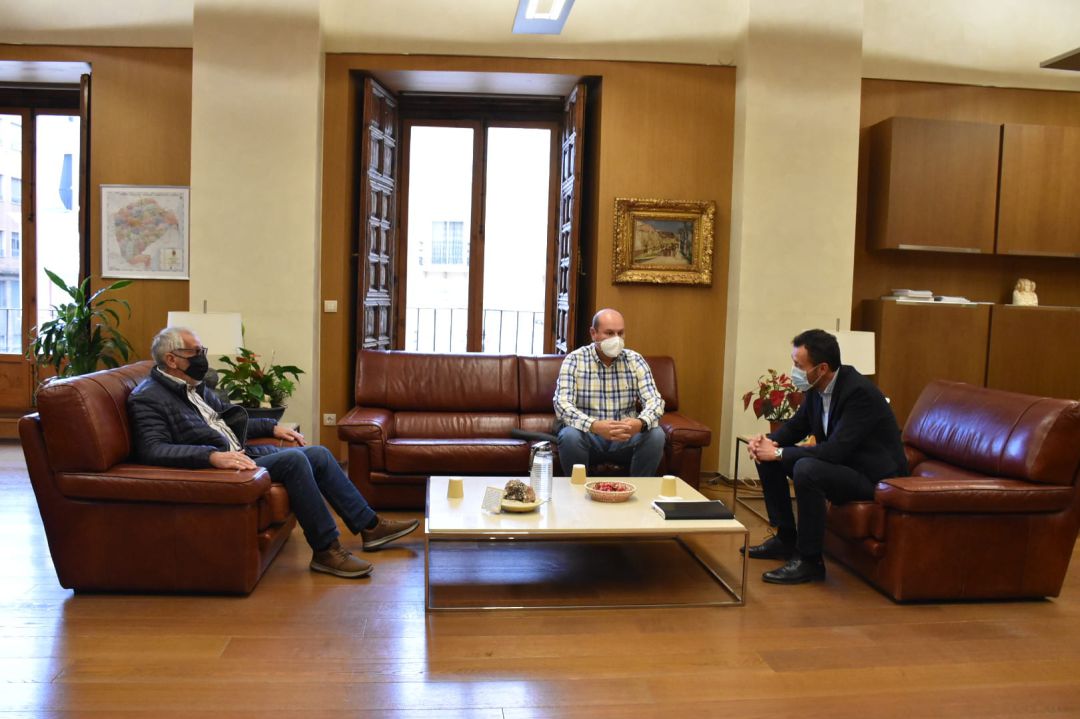 Reunión con las autoescuelas Reunión con las autoescuelas