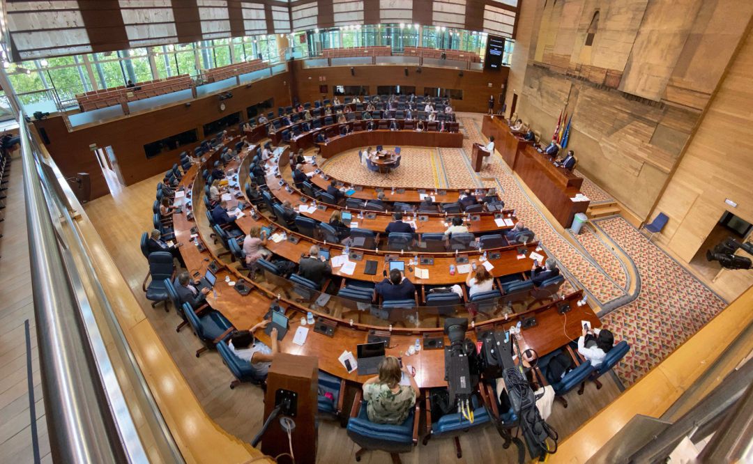Hemiciclo de la Asamblea de Madrid. Hemiciclo de la Asamblea de Madrid.