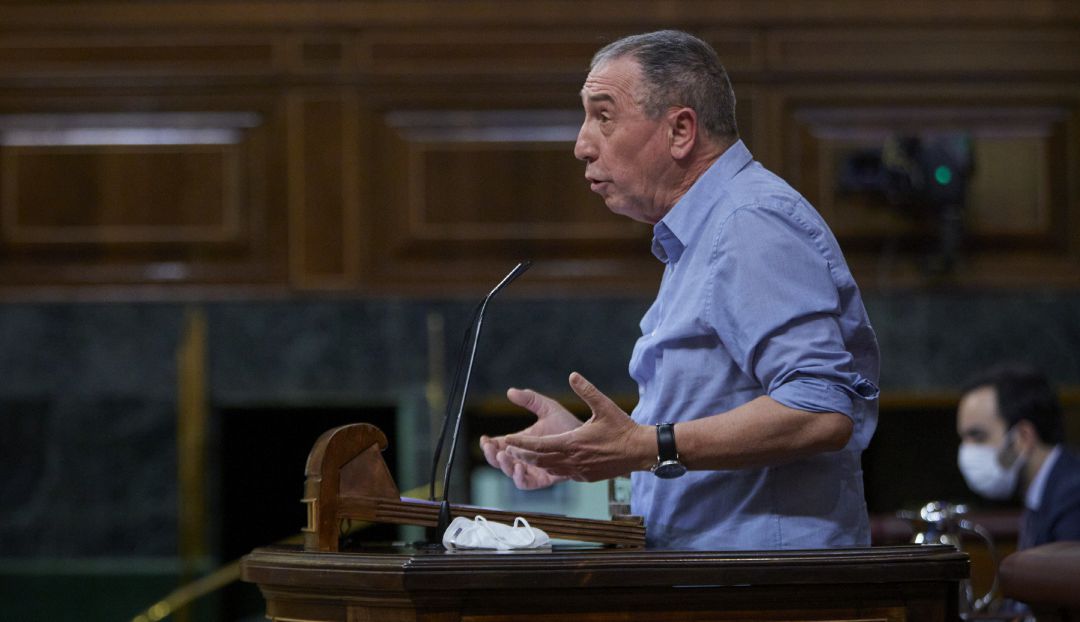 El diputado de Compromís en el Congreso, Joan Baldoví, interviene durante una sesión plenaria en el Congreso de los Diputados. El diputado de Compromís en el Congreso, Joan Baldoví, interviene durante una sesión plenaria en el Congreso de los Diputados.