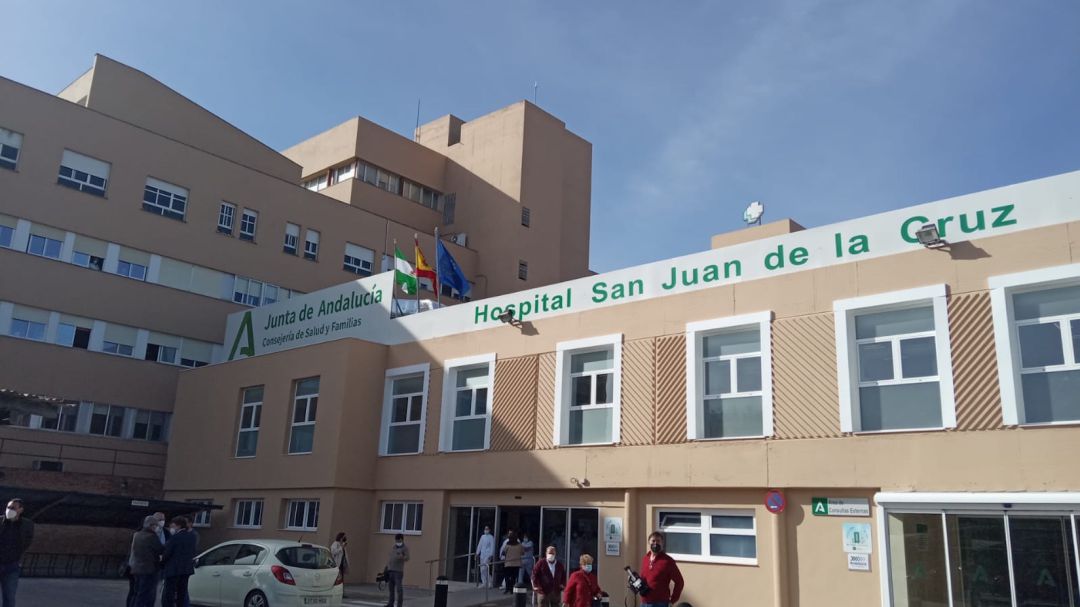 Acceso principal al Hospital San Juan de la Cruz Acceso principal al Hospital San Juan de la Cruz