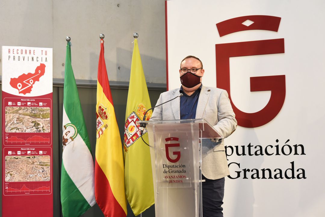 El diputado de Deportes de la Diputación de Granada, Manuel Guirado, presenta los programas deportivos 'anticovid' El diputado de Deportes de la Diputación de Granada, Manuel Guirado, presenta los programas deportivos 'anticovid'