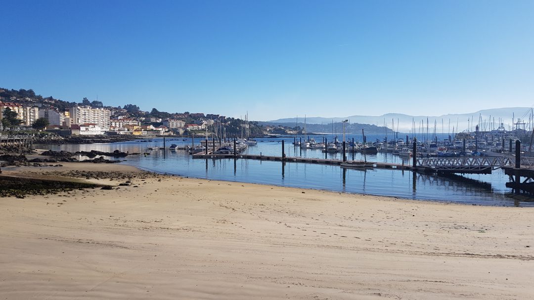Paseo marítimo y pantalán de Sanxenxo Paseo marítimo y pantalán de Sanxenxo
