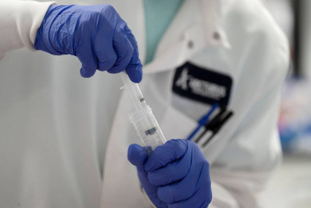 Foto de archivo de un laboratorio que investiga sobre el coronavirus Foto de archivo de un laboratorio que investiga sobre el coronavirus
