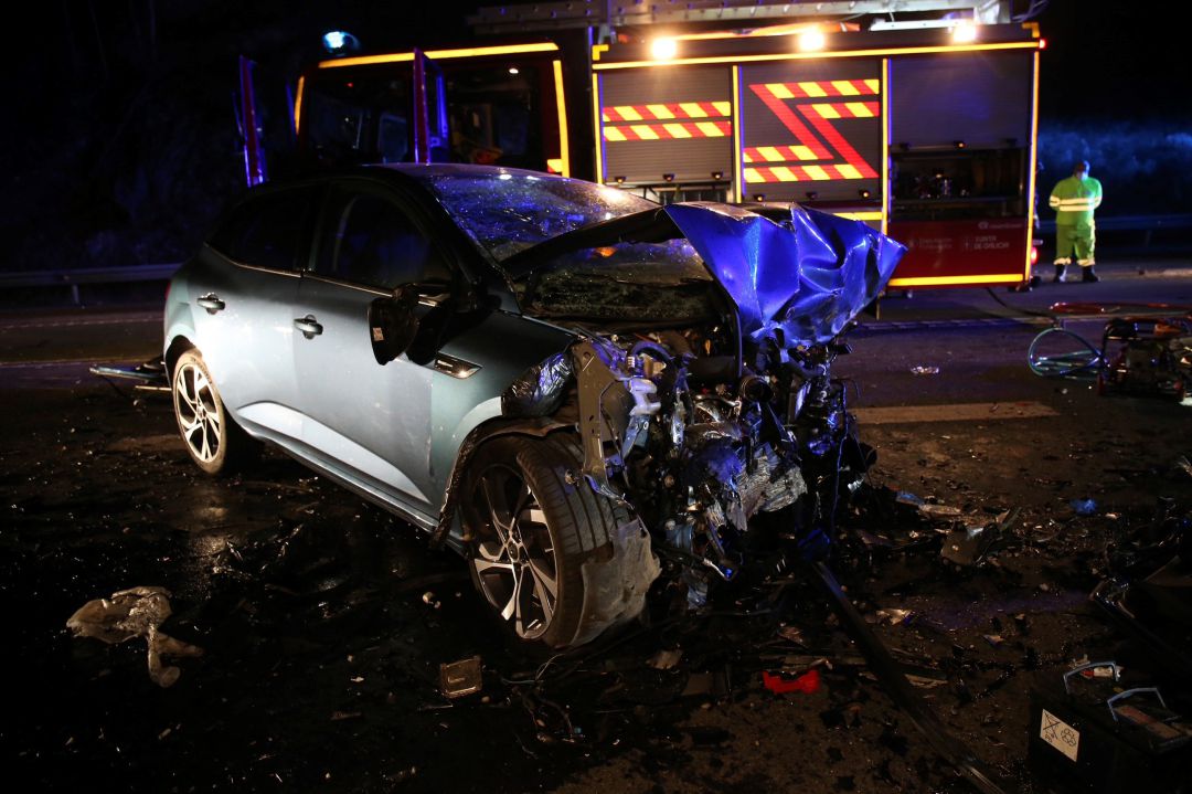 Estado de uno de los coches implicados en el accidente mortal de Salceda Estado de uno de los coches implicados en el accidente mortal de Salceda