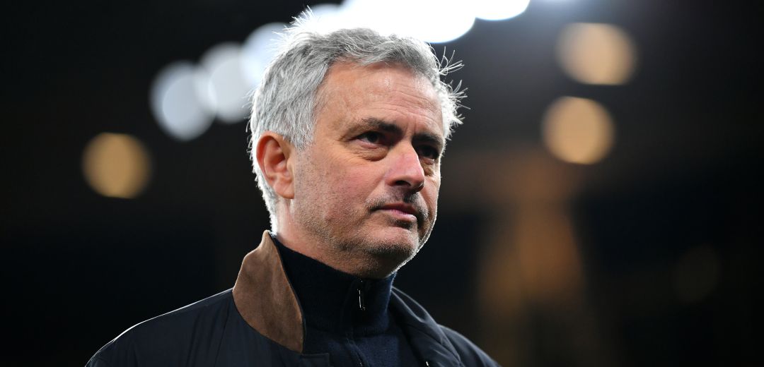 José Mourinho, durante uno de los últimos partidos del Tottenham Hotspur José Mourinho, durante uno de los últimos partidos del Tottenham Hotspur