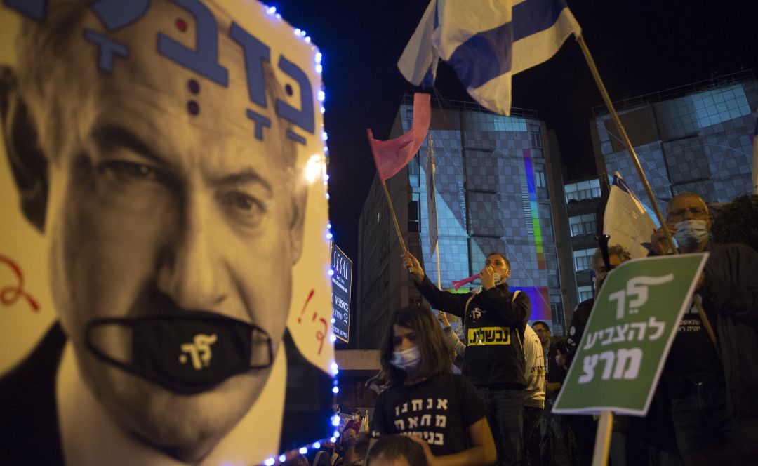 Protesta israelí en Jerusalén por el Primer Ministro Benjamin Netanyahu. Protesta israelí en Jerusalén por el Primer Ministro Benjamin Netanyahu.