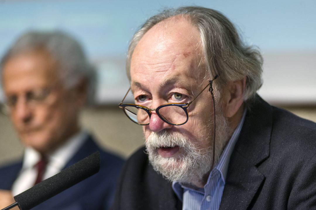 Jorge Lozano fue, según la propia Facultad a la que pertenecía, "el semiótico de referencia" en España Jorge Lozano fue, según la propia Facultad a la que pertenecía, "el semiótico de referencia" en España