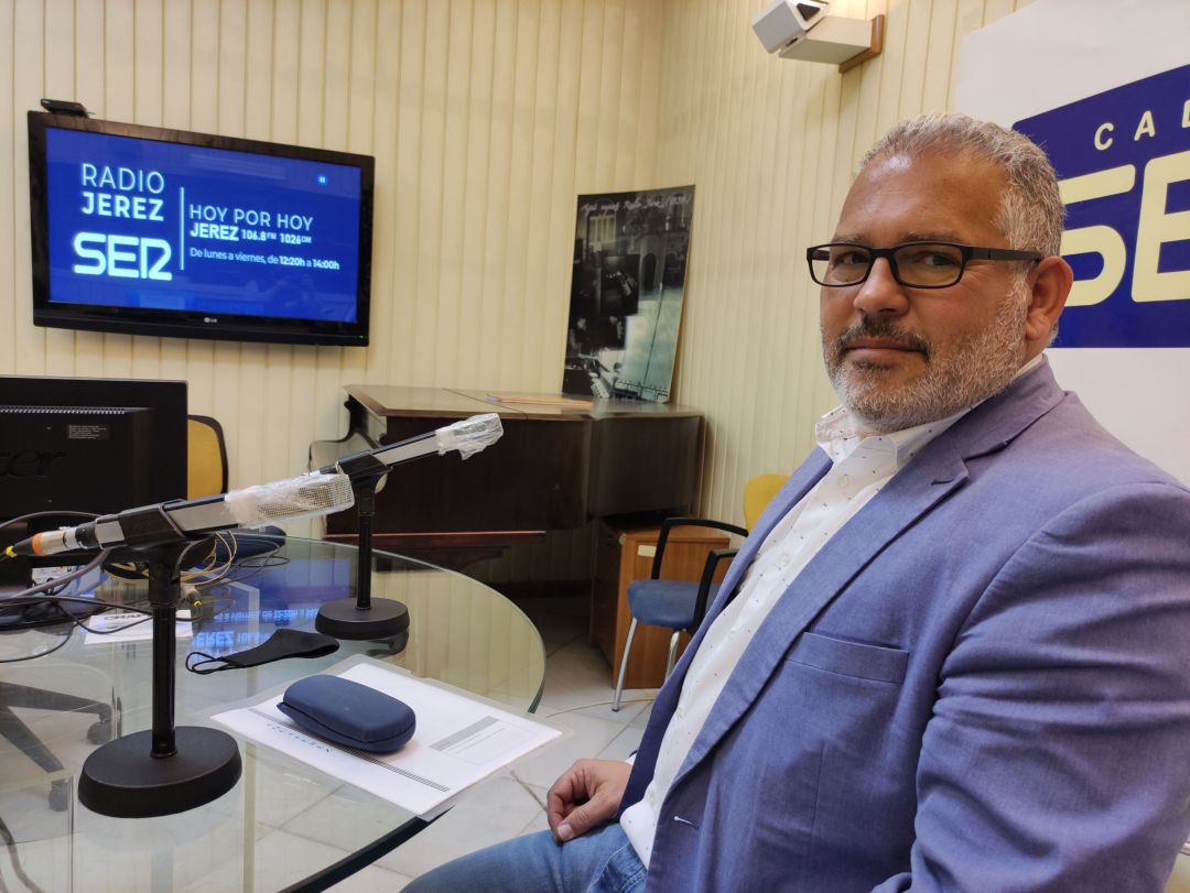 Enrique Reina, gerente de Aquajerez, durante su intervención en Hoy por hoy de Radio Jerez Enrique Reina, gerente de Aquajerez, durante su intervención en Hoy por hoy de Radio Jerez