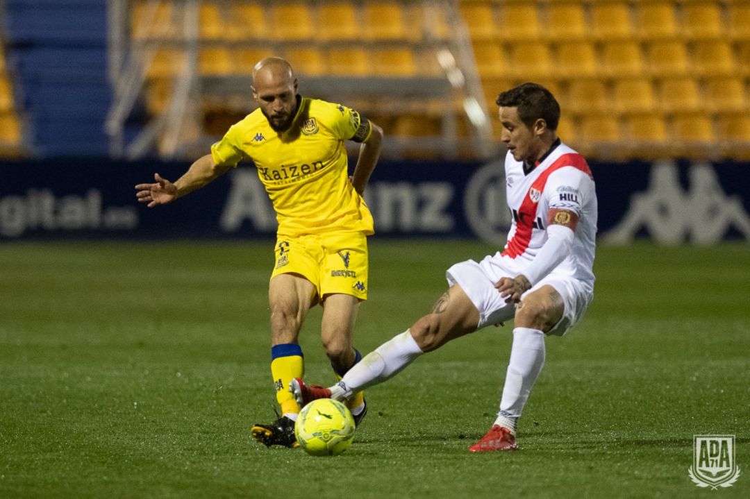 Jugadada entre el Alcorcón y el Rayo Vallecano Jugadada entre el Alcorcón y el Rayo Vallecano