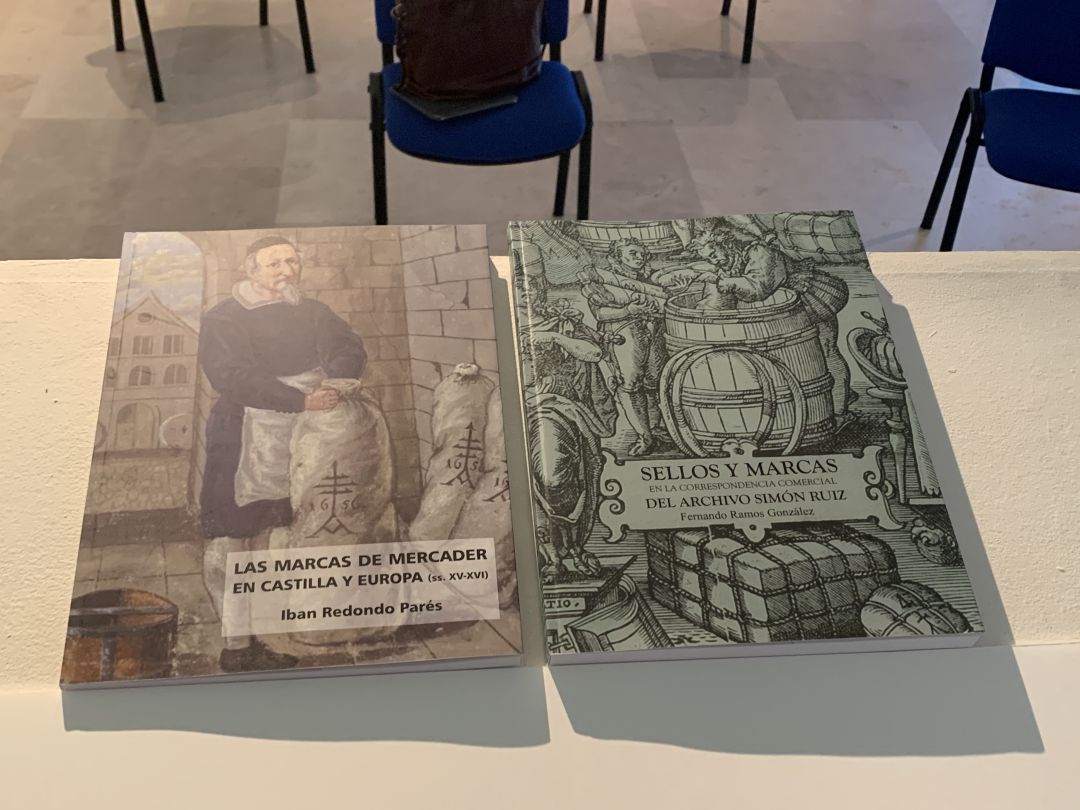 La Fundación Museo de las Ferias ha presentado dos publicaciones relacionadas con las marcas y sellos La Fundación Museo de las Ferias ha presentado dos publicaciones relacionadas con las marcas y sellos