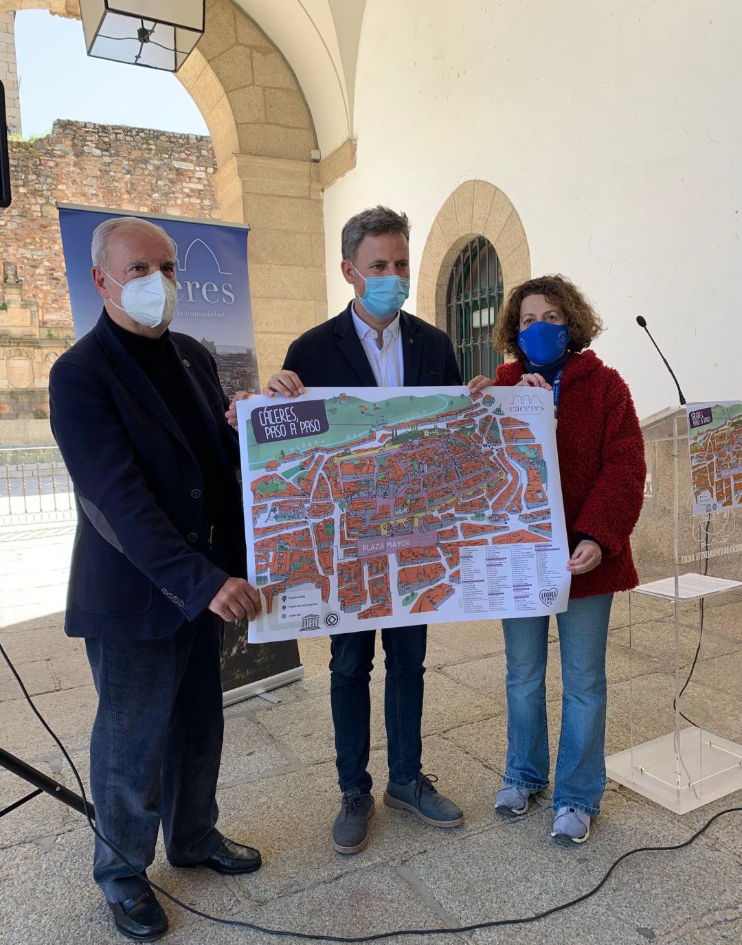 Presentación del mapa turístico Cáceres, Paso a Paso Presentación del mapa turístico Cáceres, Paso a Paso