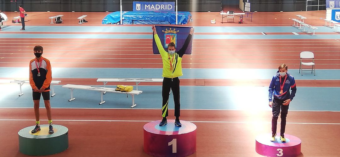 El Club Atletismo Colmenar Viejo trata de asegurar la participación en la Segunda División Nacional, con las esperanzas intactas de lograr lo que sería un ascenso histórico a la Primera División El Club Atletismo Colmenar Viejo trata de asegurar la participación en la Segunda División Nacional, con las esperanzas intactas de lograr lo que sería un ascenso histórico a la Primera División