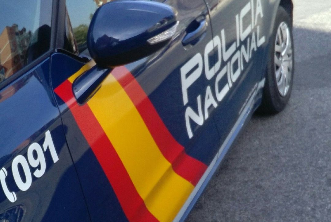 Imagen de archivo de un coche patrulla de la Policía Nacional Imagen de archivo de un coche patrulla de la Policía Nacional