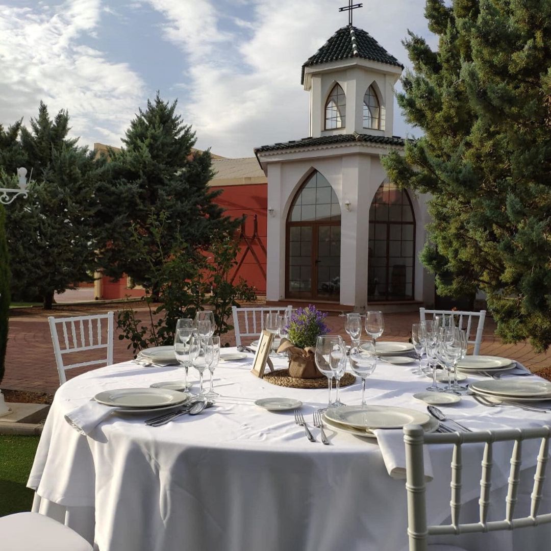 Recibe por segundo año consecutivo el previo Wedding Awards Recibe por segundo año consecutivo el previo Wedding Awards